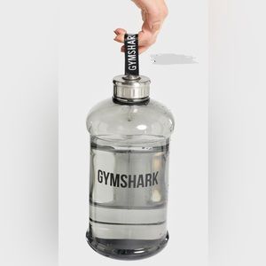 1.3 LT water bottle- Black/Clear (NWT)